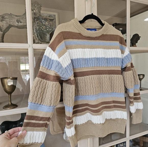 Aelfric Eden Striped Color Blocking Knit Oversized Granpa Sweater - Picture 7 of 9